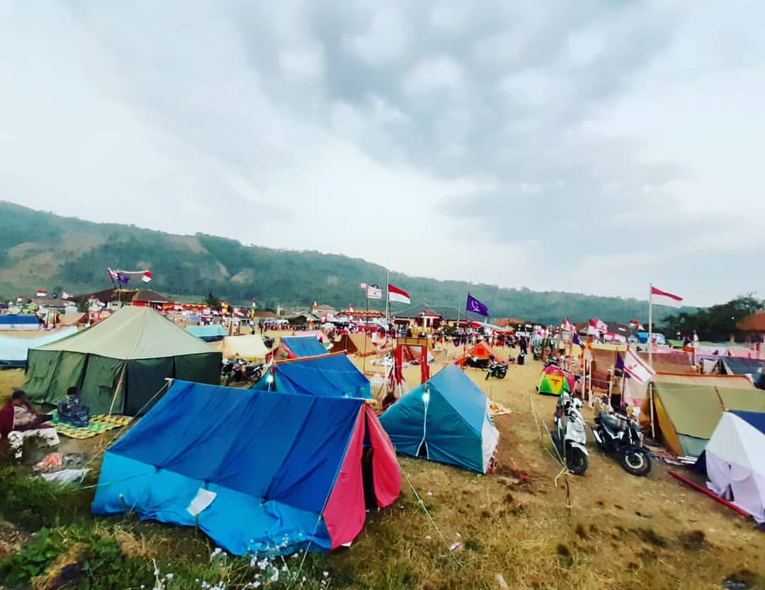 Suasana perkemahan Pramuka